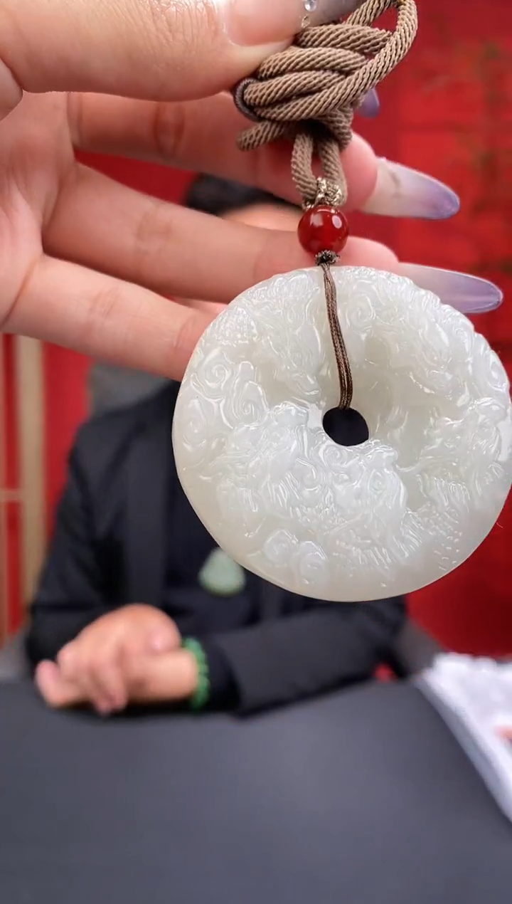 和田玉未镶嵌颈饰C121