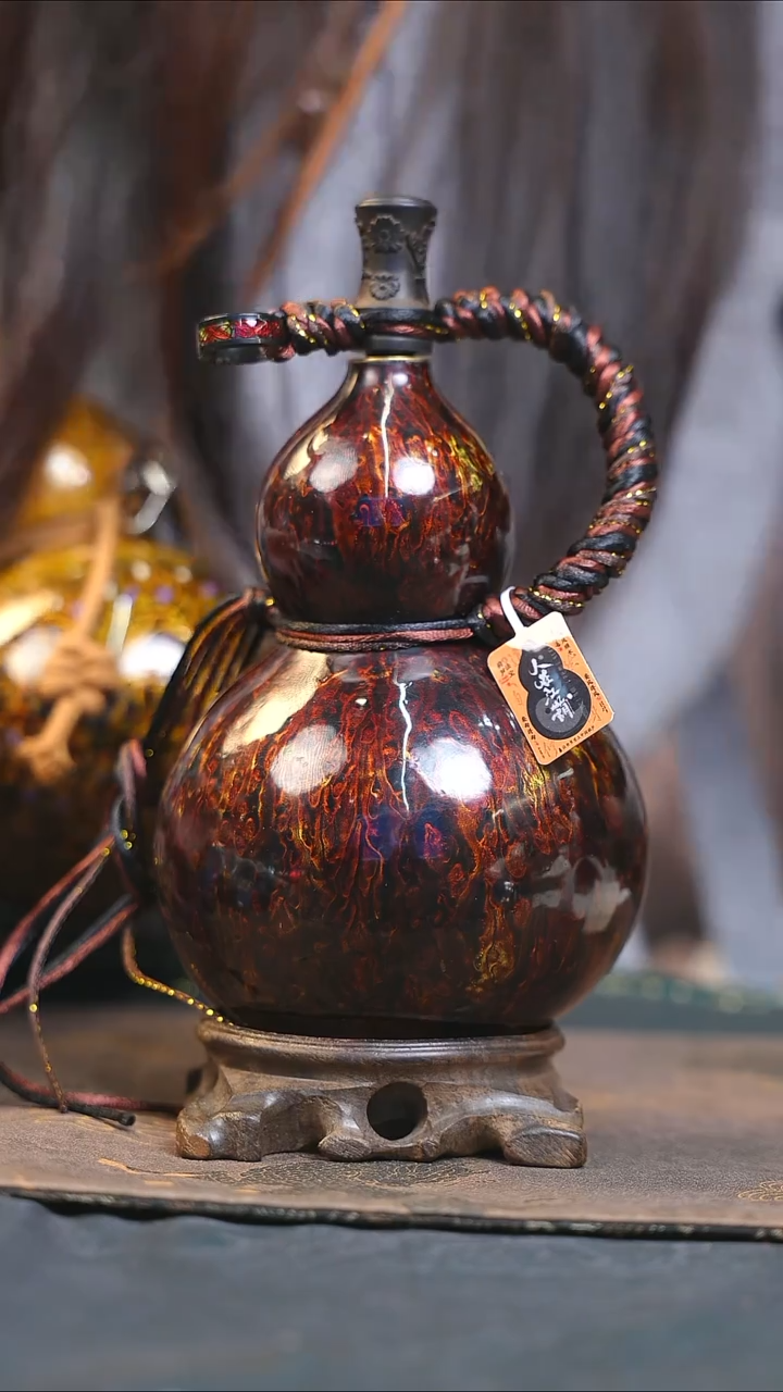 【闪购商品】XM036漆艺酒葫芦不包手串及旋转底座