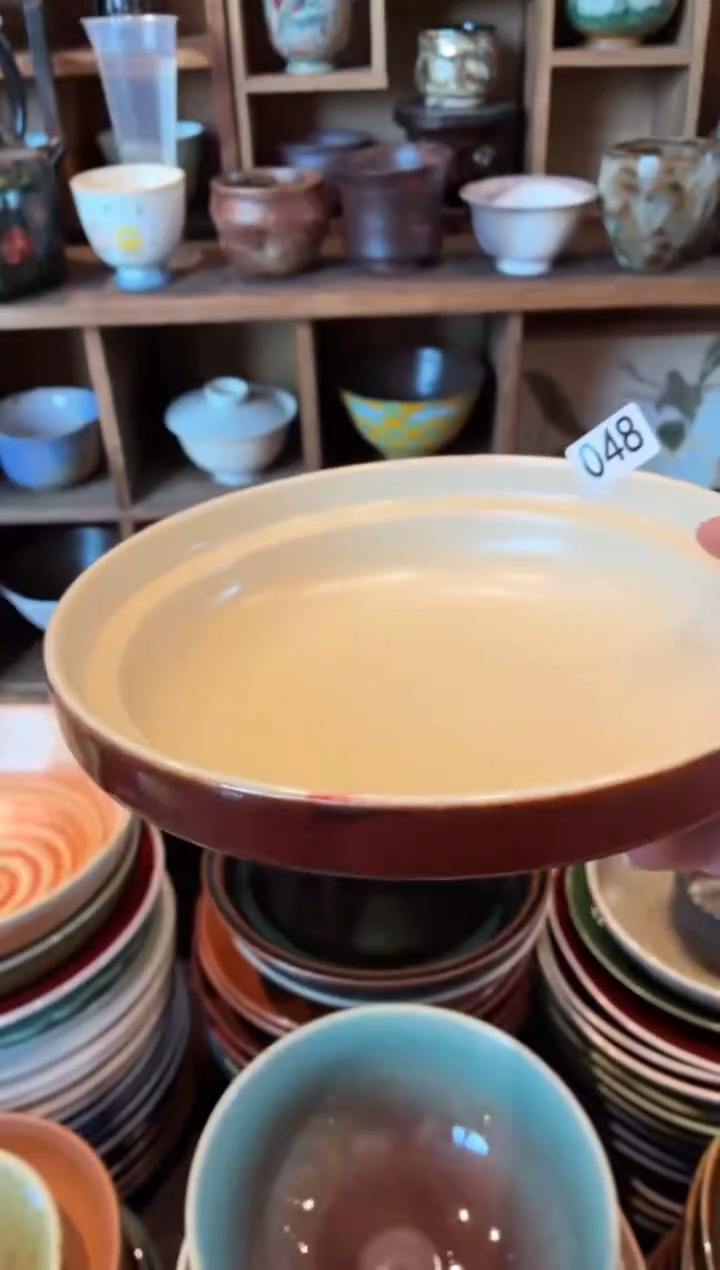 瓷片@***呀48微瑕外红内白立边盘1个