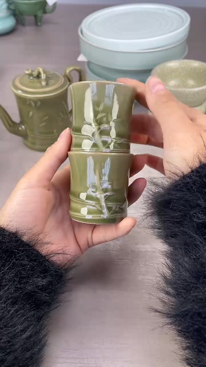 青瓷仓储清仓福利微微暇