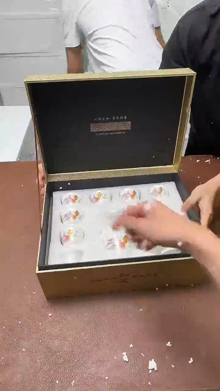 瓷片@@@@@@@@@@@@@@@@@@@