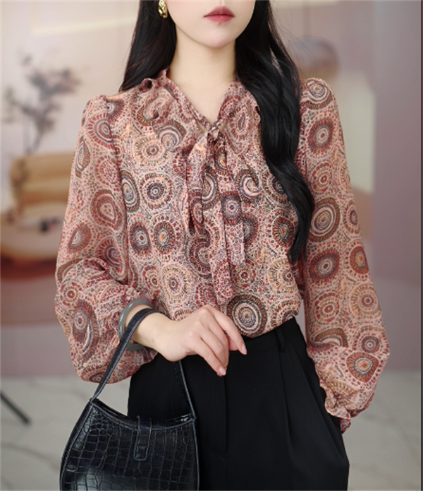 斗转星移法式复古衬衫女2025春新款宽松洋气荷叶边气质显瘦上衣