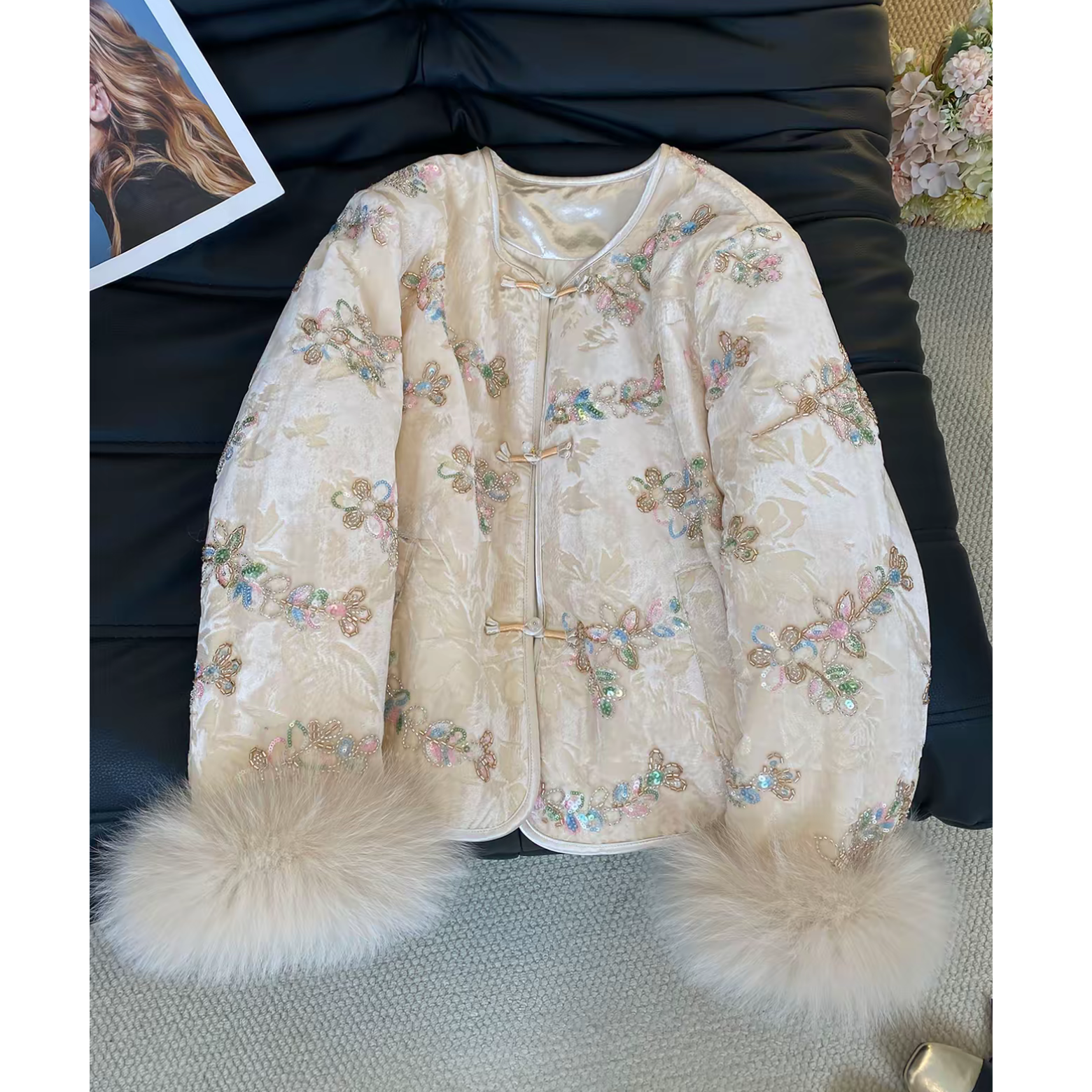 【令千金】冬季新款新中式重工珠管刺绣款暗纹印花丝绒国风棉服