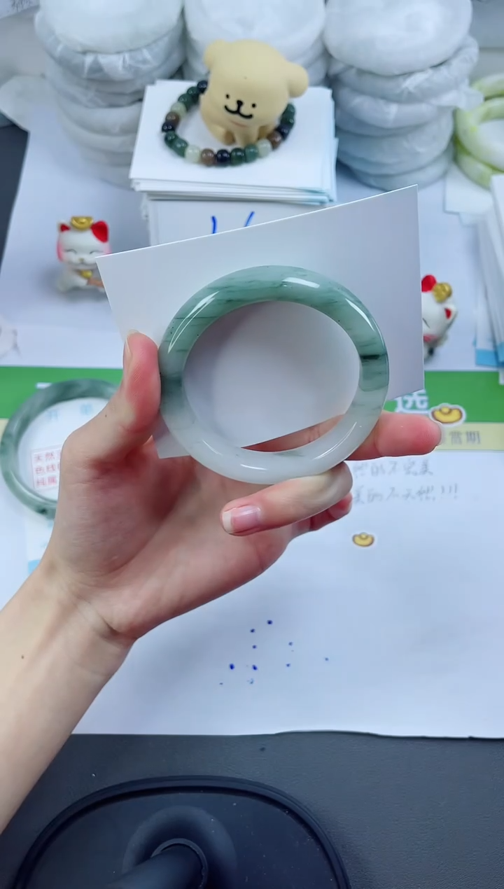 【闪购商品】石英质玉手镯未镶嵌357-54