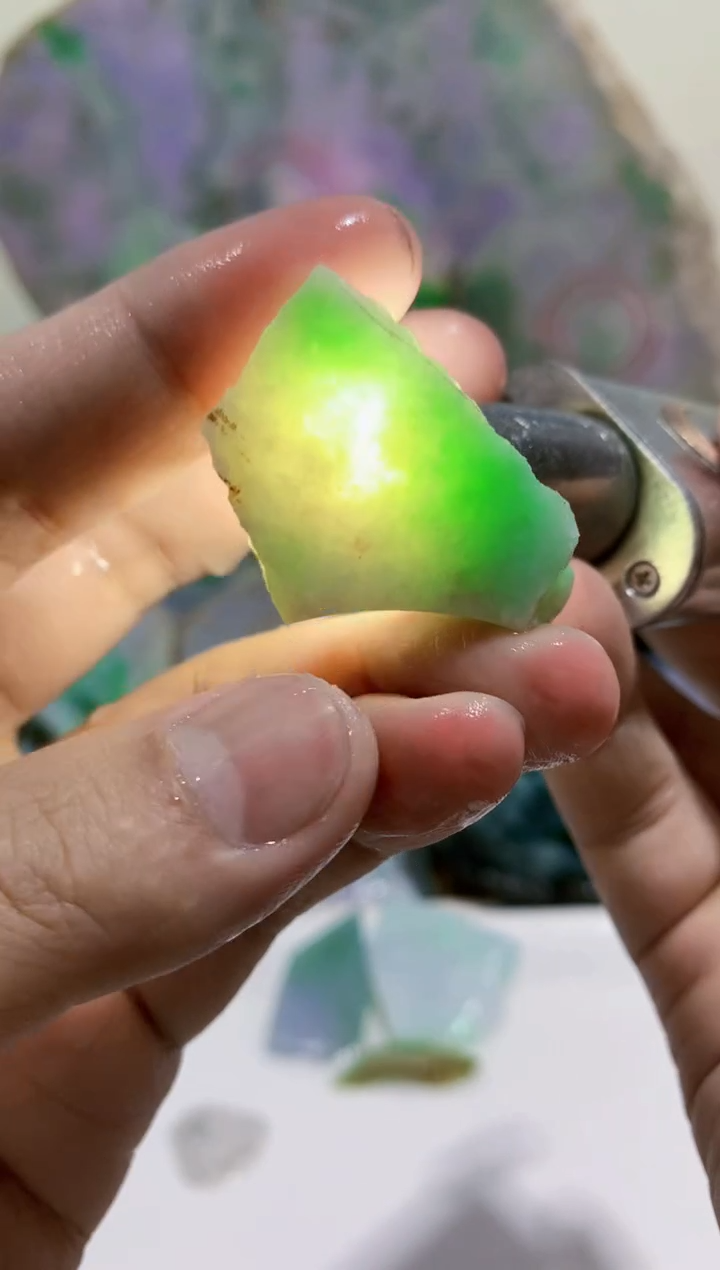 裸石翡翠0蒙0翡翠珠宝335