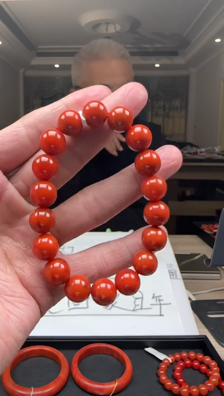 【闪购商品】南红玛瑙11mm瓦西手串圆珠未镶嵌多样性发一件