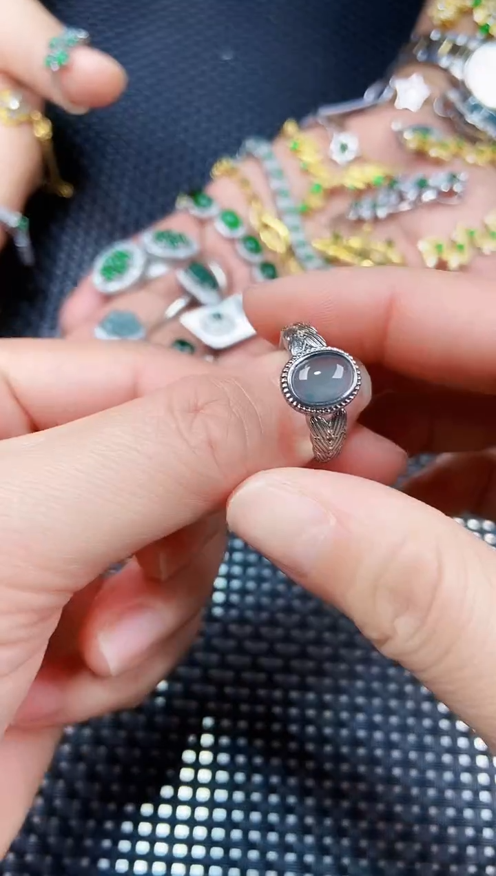 【闪购商品】翡翠戒指未镶嵌111111111