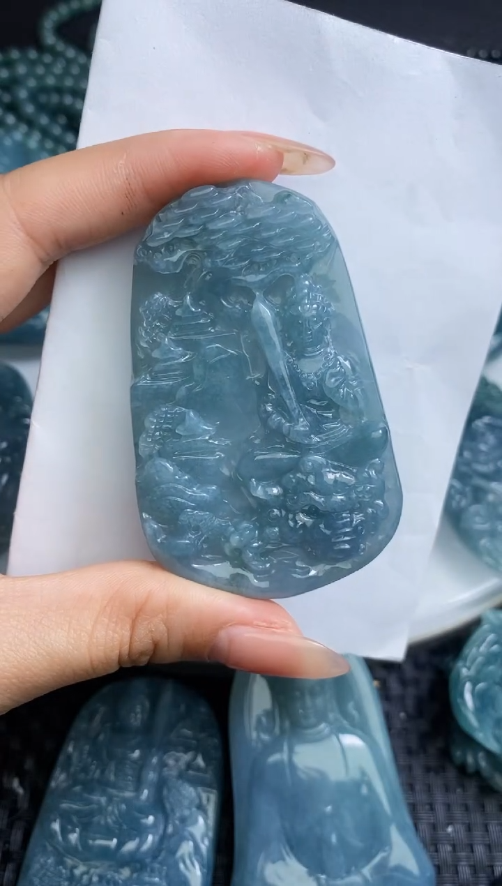 【闪购商品】翡翠颈饰未镶嵌111111111