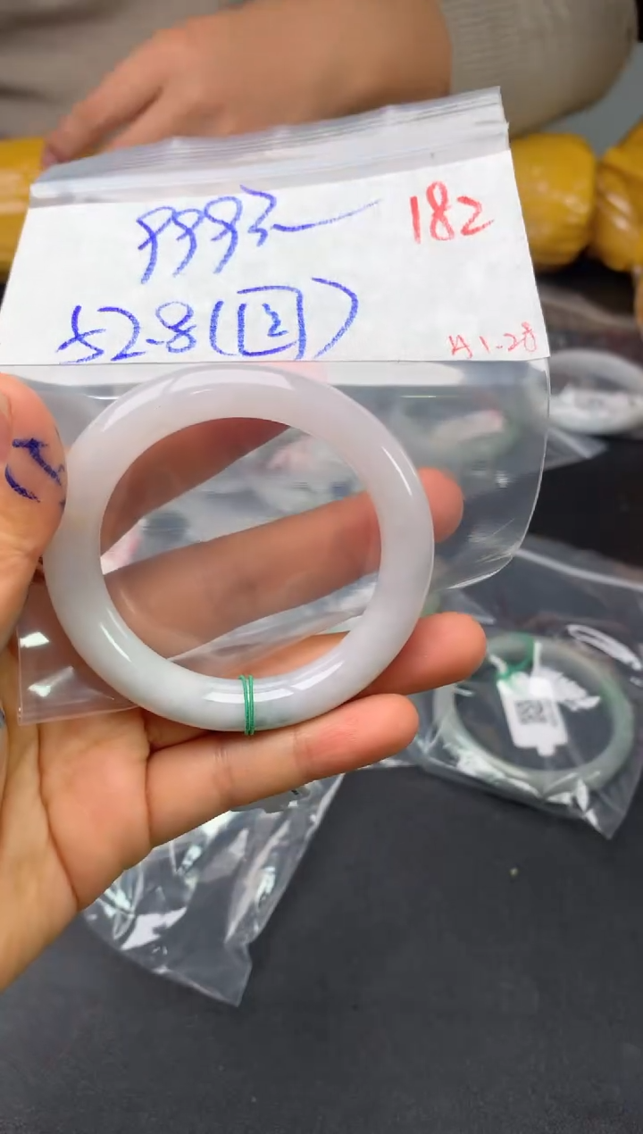 【闪购商品】定制翡翠未镶嵌毛货需精细抛光+多样性发货拍一发一