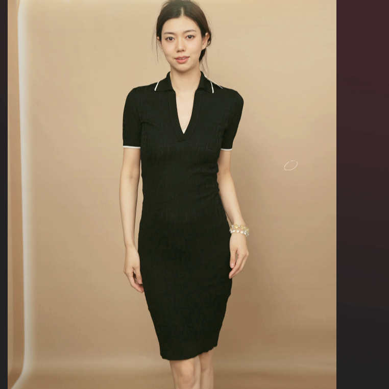 95新 FENDI/芬迪 短袖长裙36码黑色/250831WXRAU01