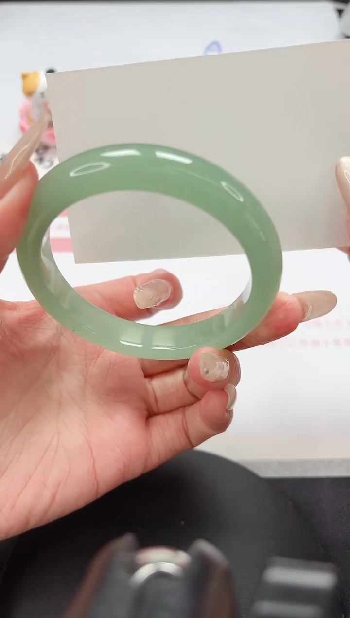 【闪购商品】石英质玉手镯未镶嵌A118-58.9