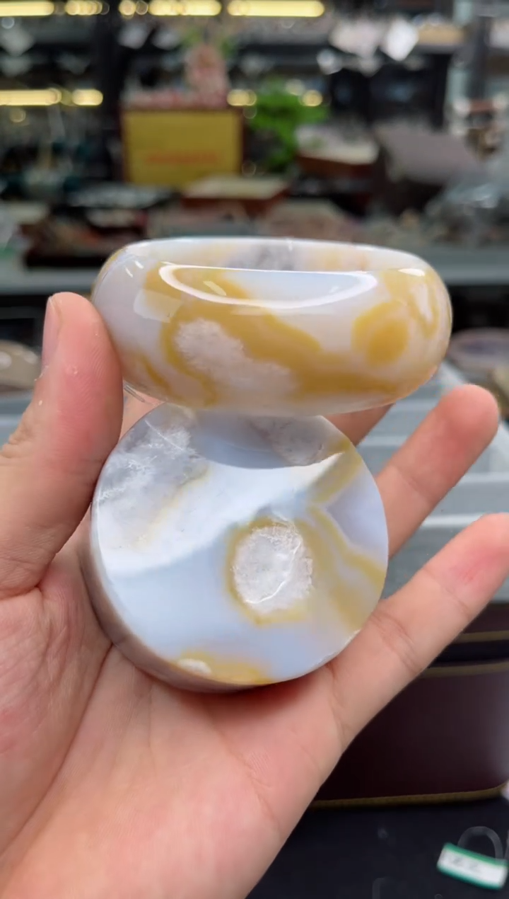 【闪购商品】石英质玉手镯未镶嵌61圈口（赠品镯心）3650503