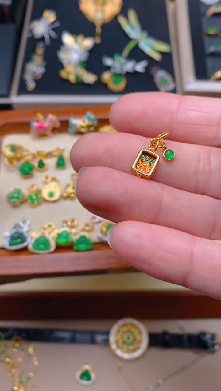 【闪购商品】翡翠吊坠(不含链)银S925镶嵌扎基拉姆