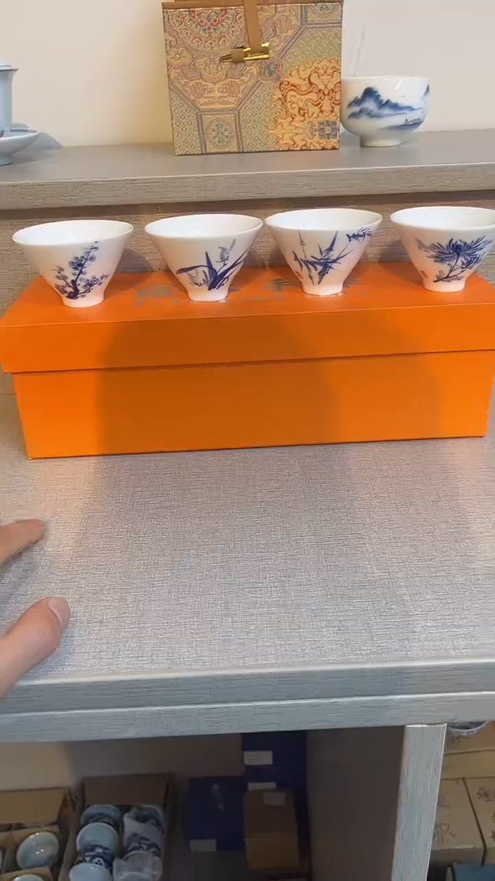 D****✨景德镇高温瓷梅兰竹菊一套