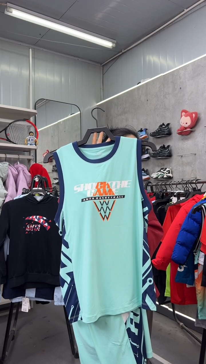 【闪购商品】安踏儿童衣服尺码：170