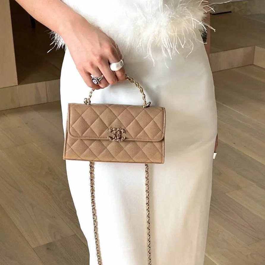 99新 Chanel/香奈儿 小花Jerry23P 手柄Kelly 19cm 奶茶色 金扣