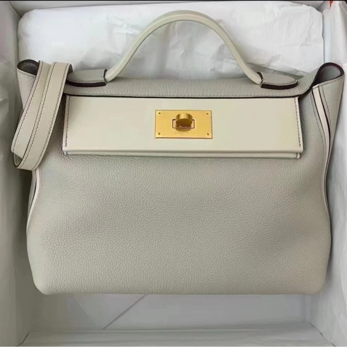 99新 Hermes/爱马仕 小花6珊 2424 29 珍珠灰拼奶昔白 U刻 togo皮
