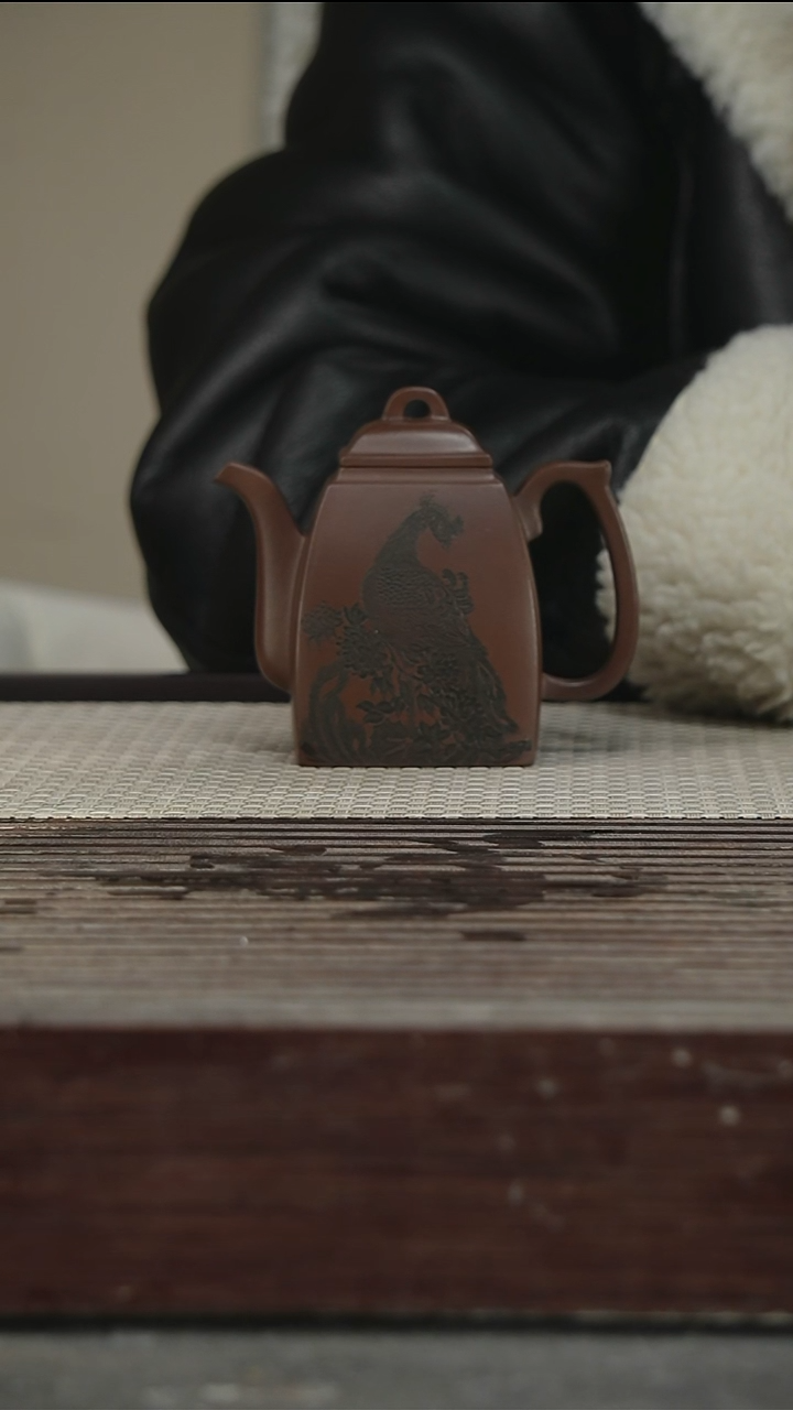 茶壶紫砂98号180CC