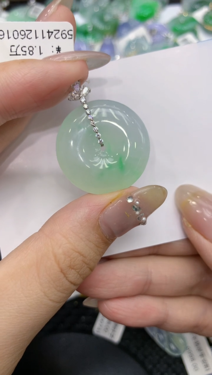 【闪购商品】翡翠颈饰18K金镶嵌222222222