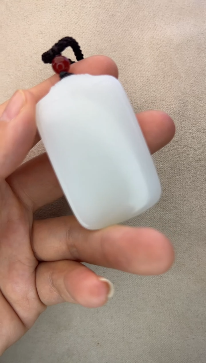 【闪购商品】和田玉颈饰未镶嵌E