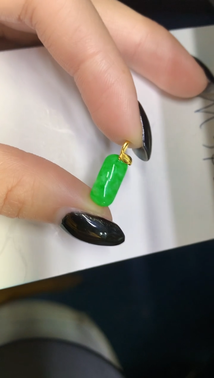 【闪购商品】翡翠18K金镶嵌颈饰00000000000