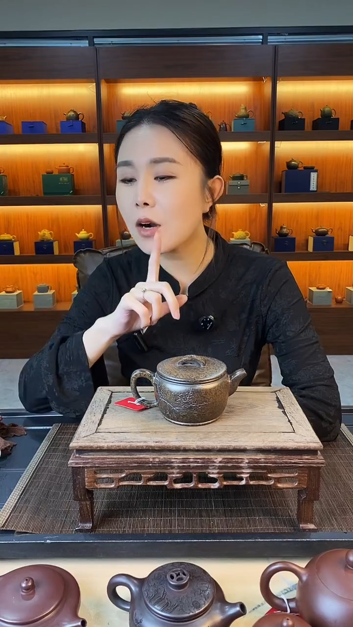 茶杯紫砂梅花汉瓦 古龙窑柴烧 张军
