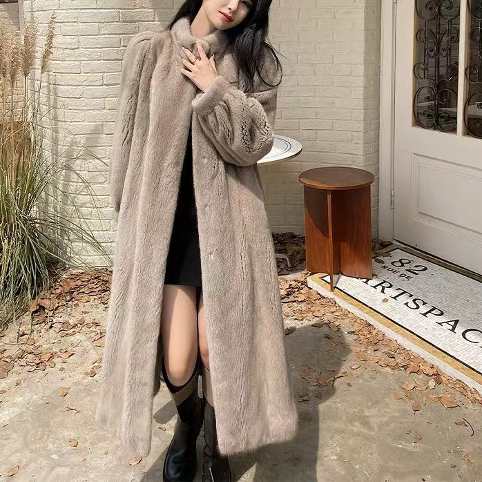 MDL23069-1气质立领长款天鹅绒短二水貂大衣