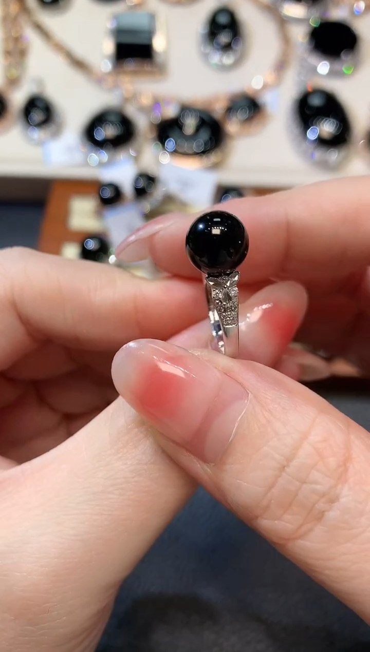 【闪购商品】翡翠戒指18K金镶嵌D67 翡翠