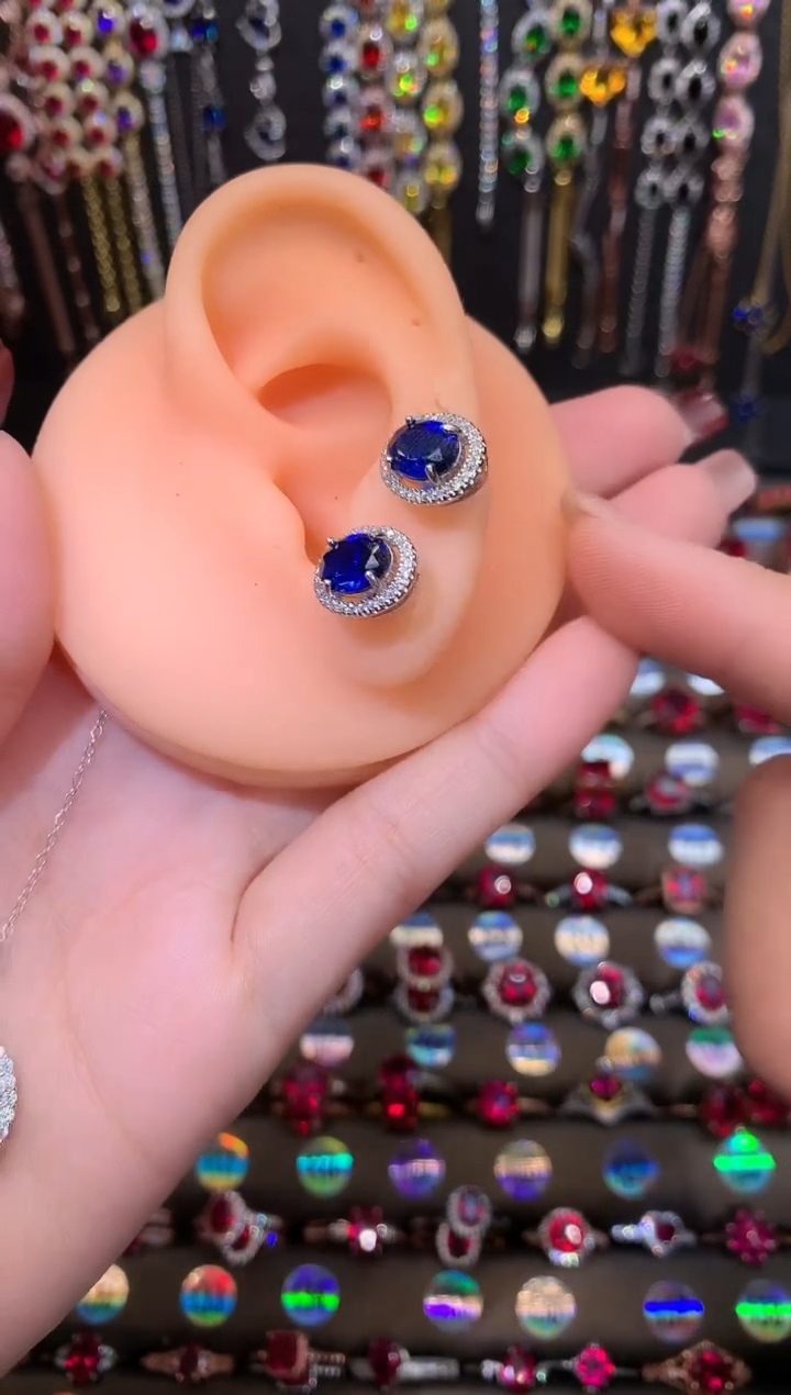 【闪购商品】蓝宝石耳饰银S925镶嵌银色