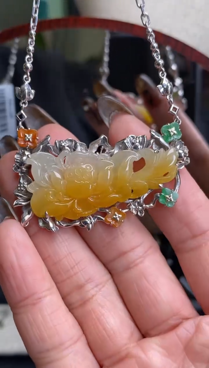 颈饰银S925镶嵌翡翠15770