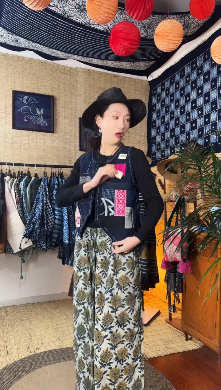 【闪购商品】设计师款老绣马甲