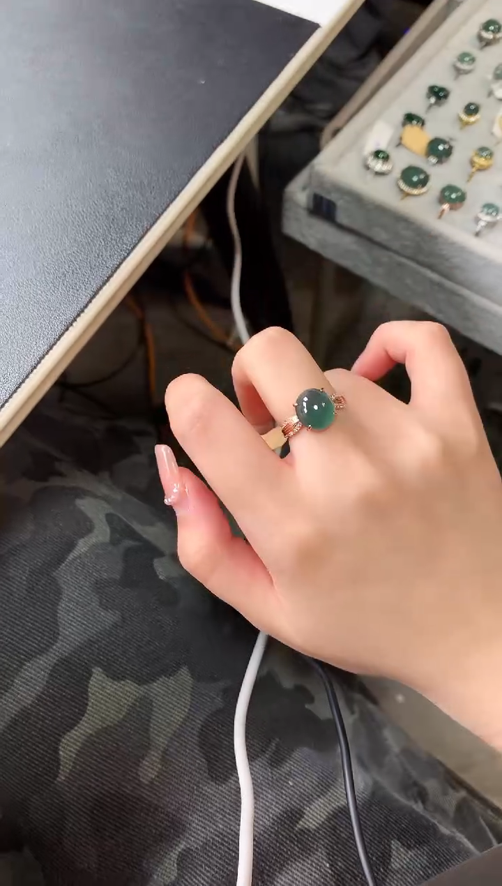 【闪购商品】翡翠戒指银S925镶嵌52141