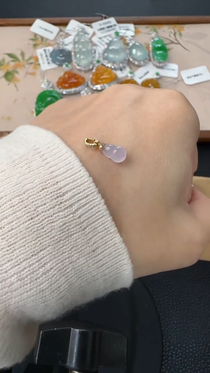 【闪购商品】翡翠吊坠(不含链)18K金镶嵌3