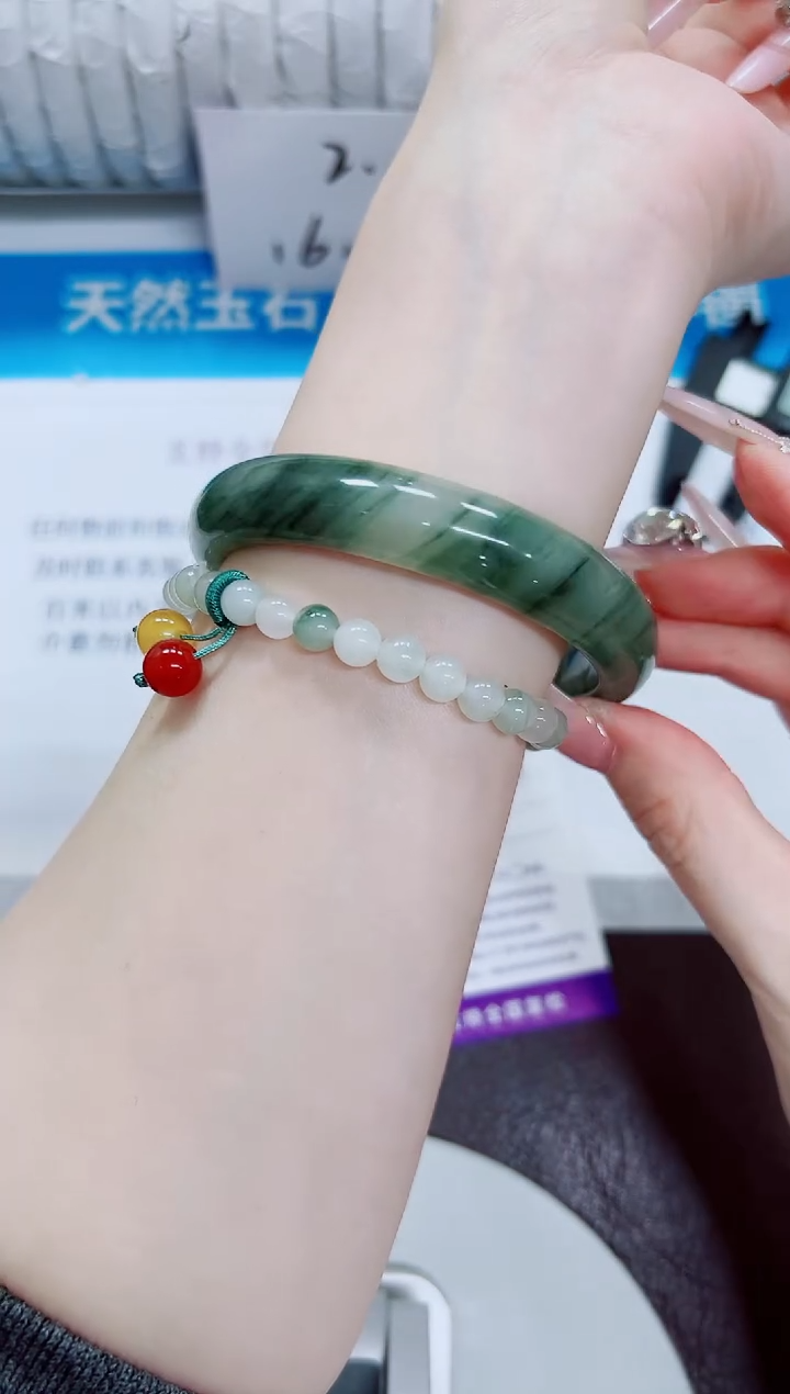 石英质玉手镯未镶嵌313/61