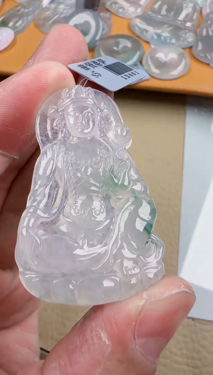 【闪购商品】翡翠颈饰未镶嵌翡翠