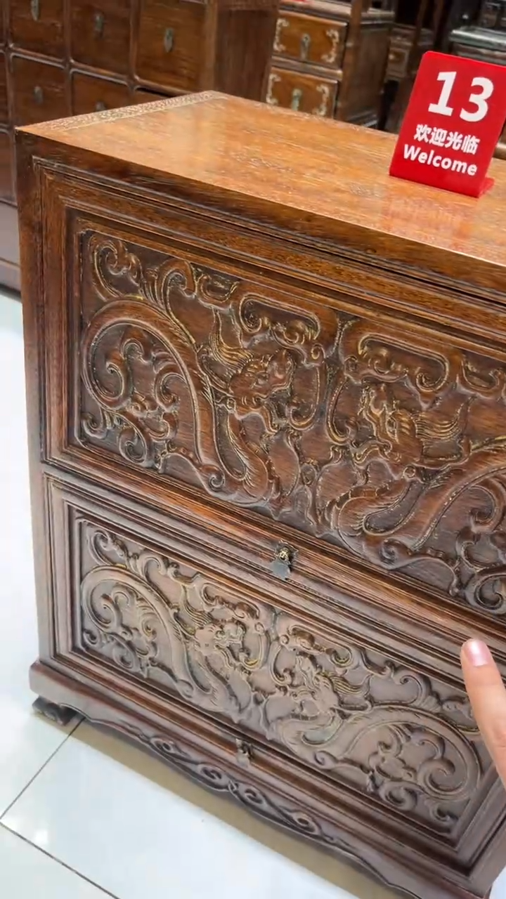 【闪购商品】木雕刻书柜 收纳柜