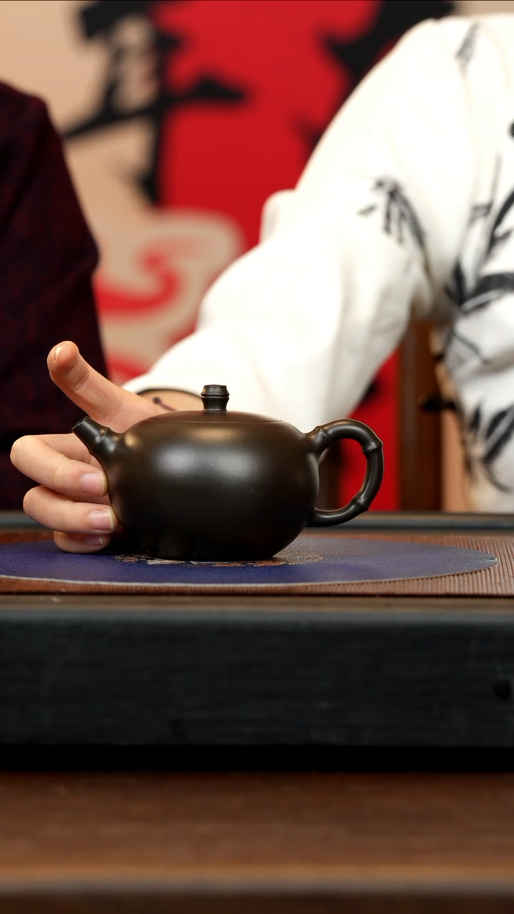 【闪购商品】紫砂茶壶LHQ 墨绿 圆竹 240cc