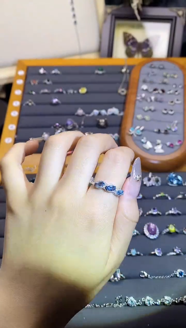 【闪购商品】水晶手链银S925镶嵌A120  