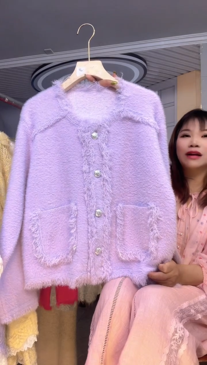 小小月精选服饰040