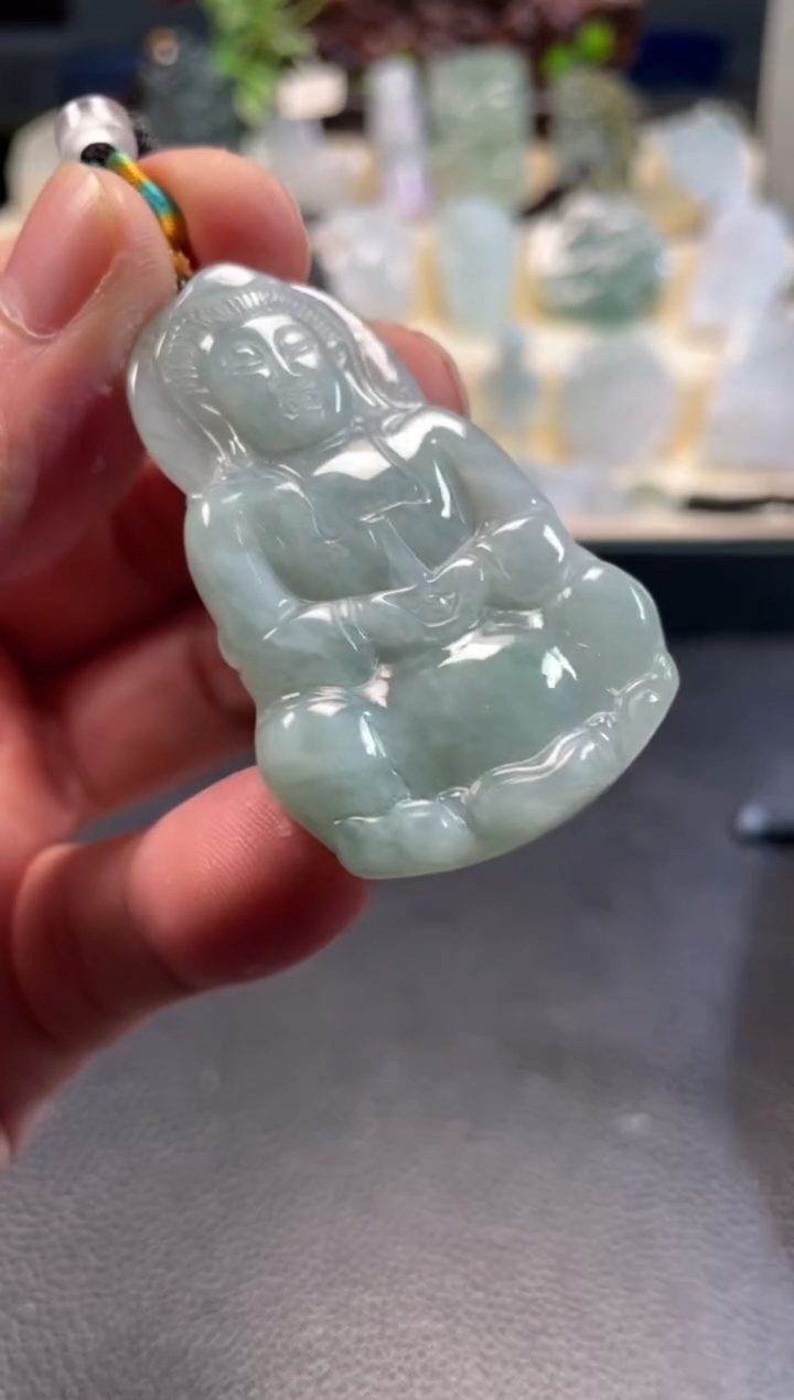 颈饰未镶嵌翡翠12/12/070