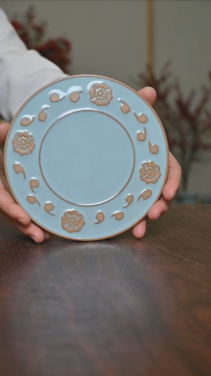 【闪购商品】其他手拉刻花壶承天青釉 朱法喜款