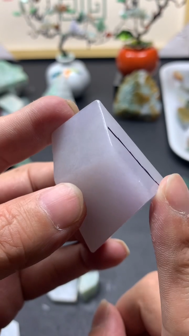 【闪购商品】翡翠颈饰未镶嵌天然翡翠A货