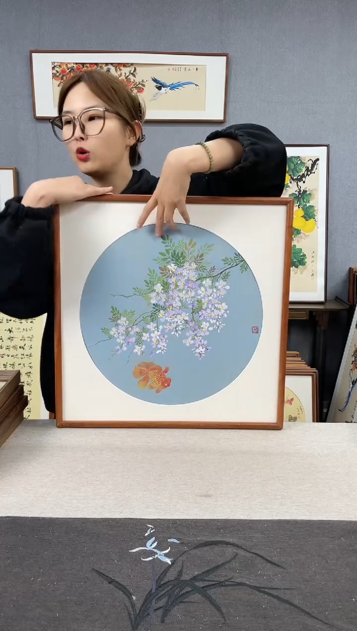 【闪购商品】国画闫冬雪-手绘带框作品-52*52-紫藤