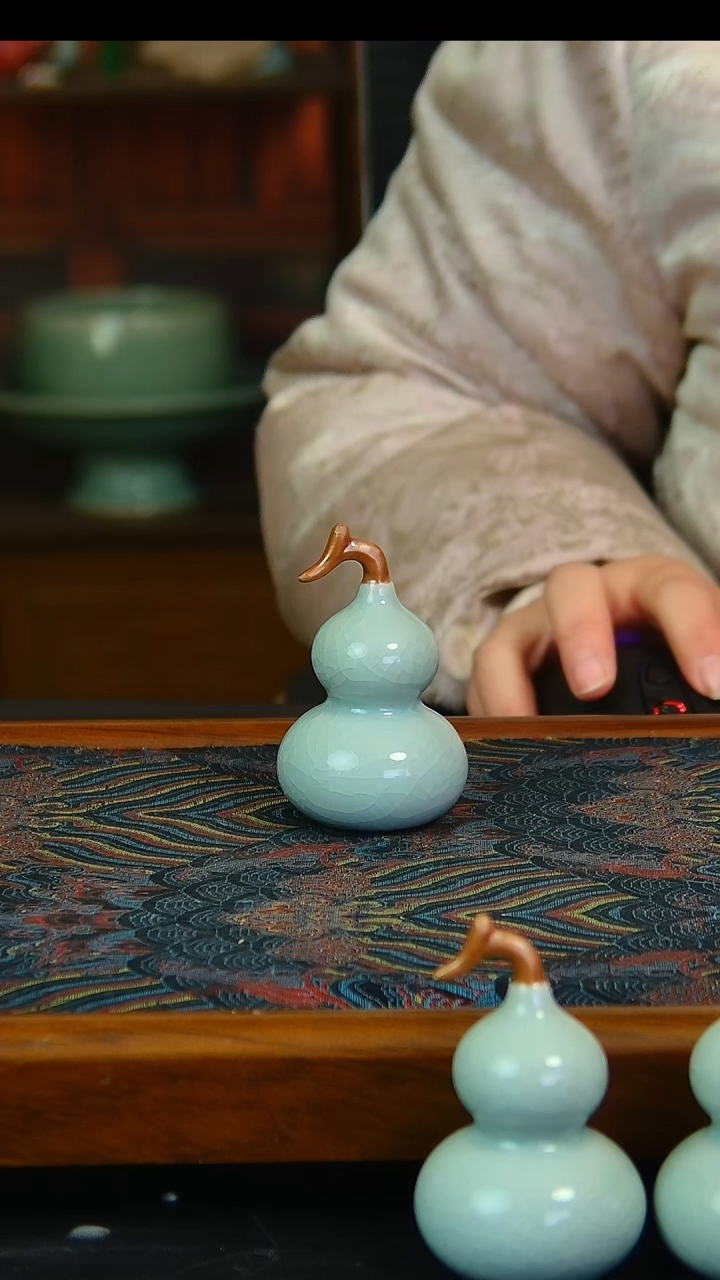 瓷片小葫芦摆件精品