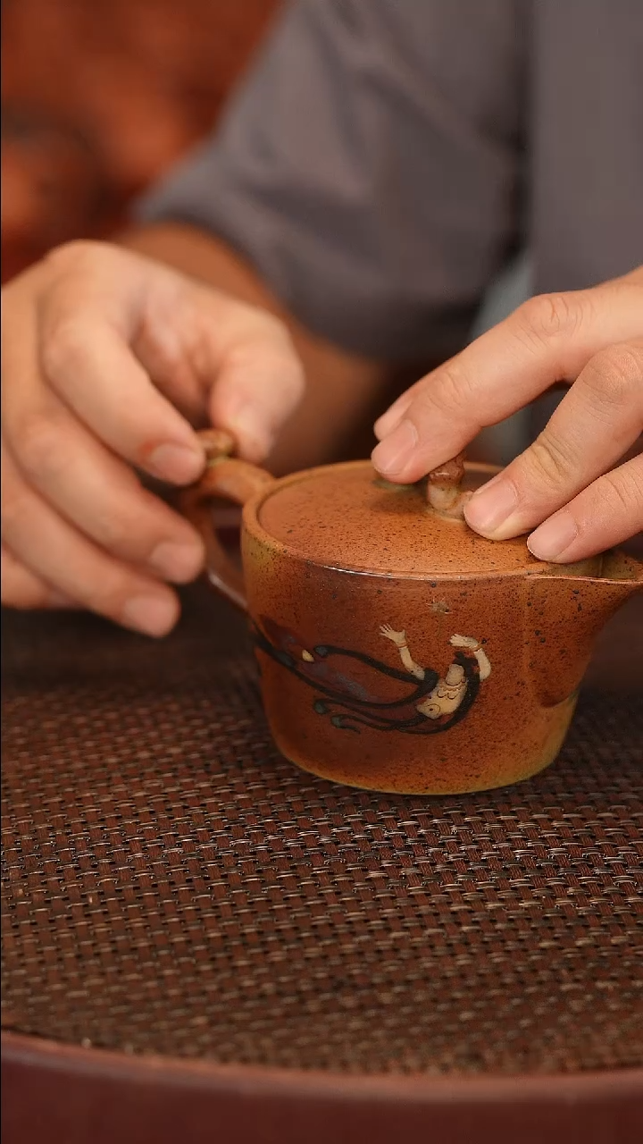 茶壶紫砂柴烧     220cc