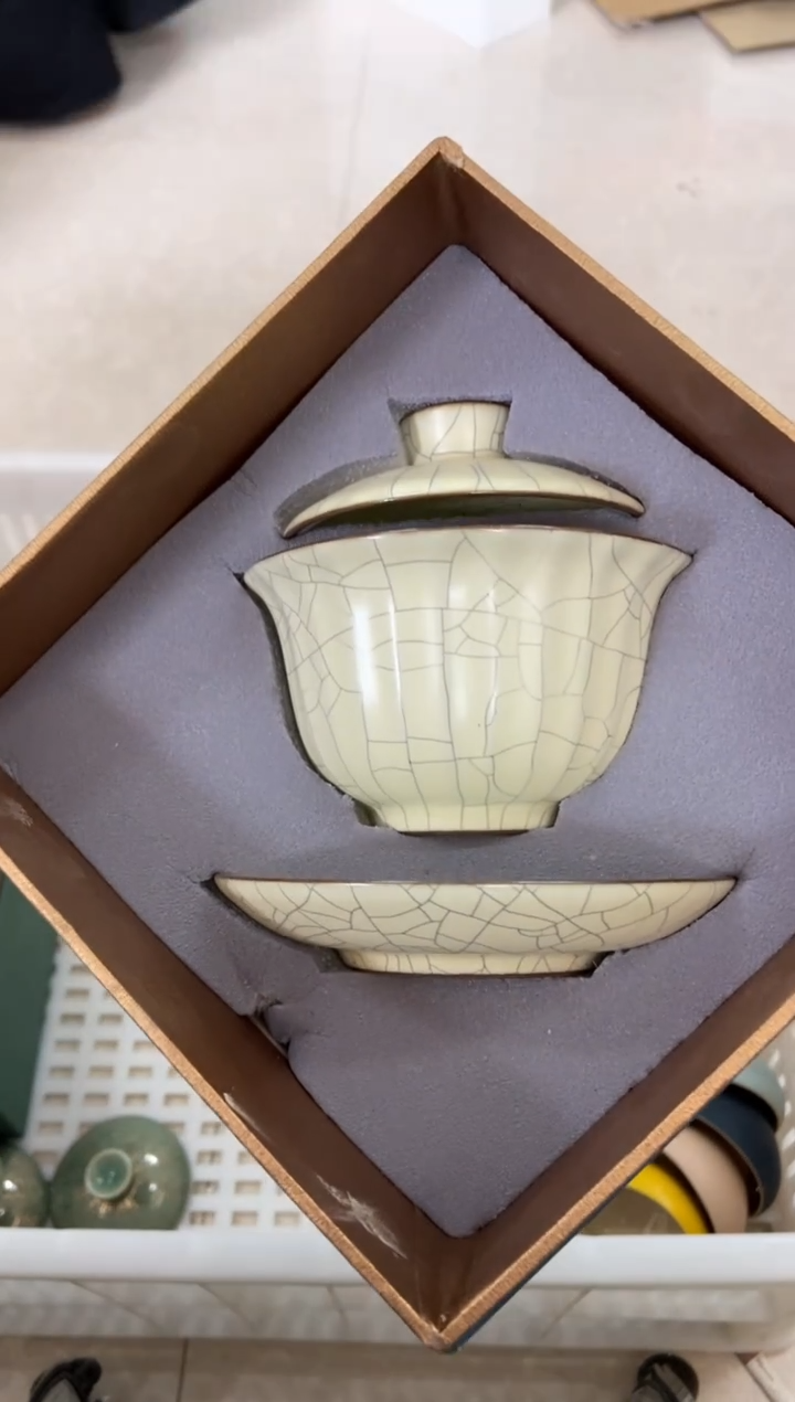 杯无运费险有瑕疵的摄影的产品有使用过的痕迹有点脏介意勿拍