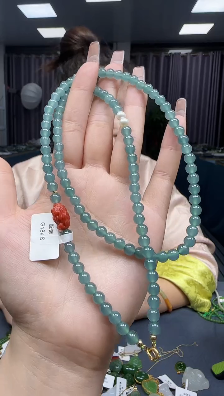 【闪购商品】翡翠挂件18K金镶嵌11111111