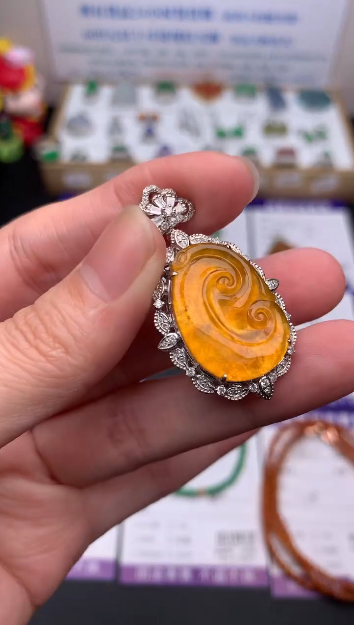 【闪购商品】定制翡翠18K金镶嵌模式推广期24小时鉴赏期