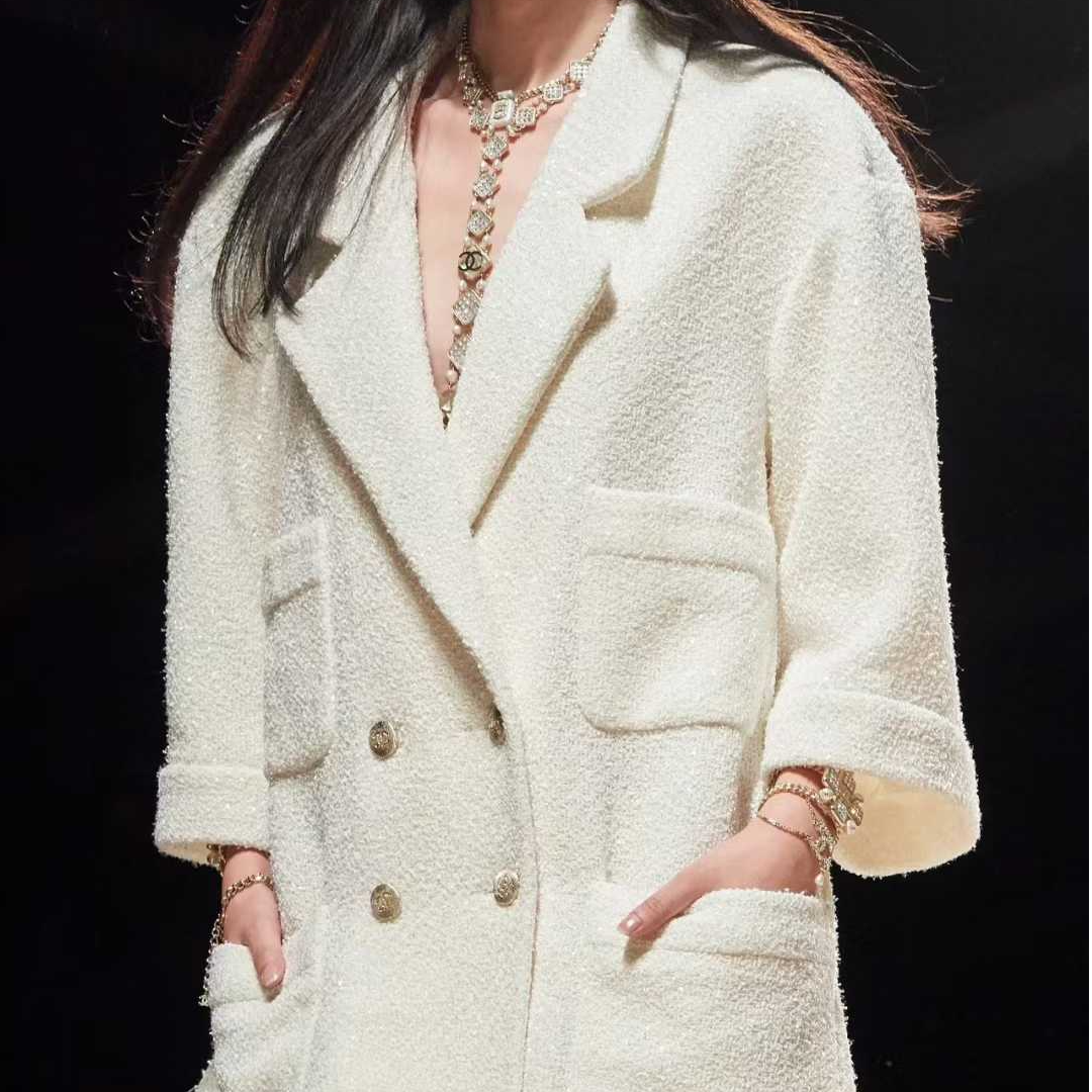 99新 Chanel/香奈儿 36码白色双排扣四口袋七分袖外套改过