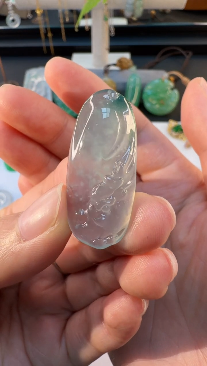 【闪购商品】翡翠颈饰未镶嵌缅甸翡翠A货吊坠